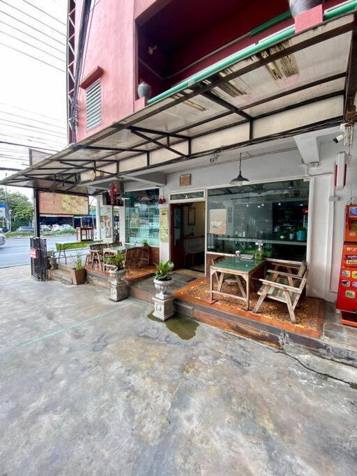 Ratanawong Place 823 Pangsapuri